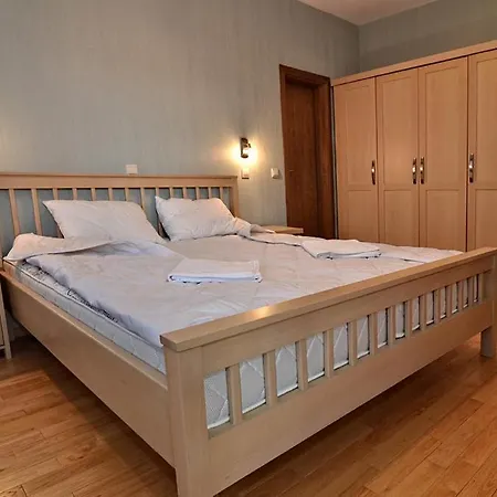 Tatil Evi Velena
